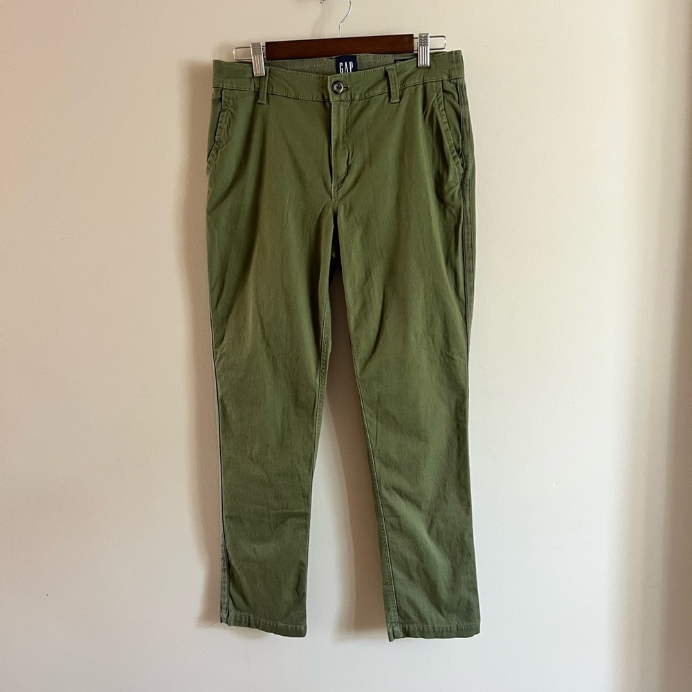 GAP Women's Green Chino Pants